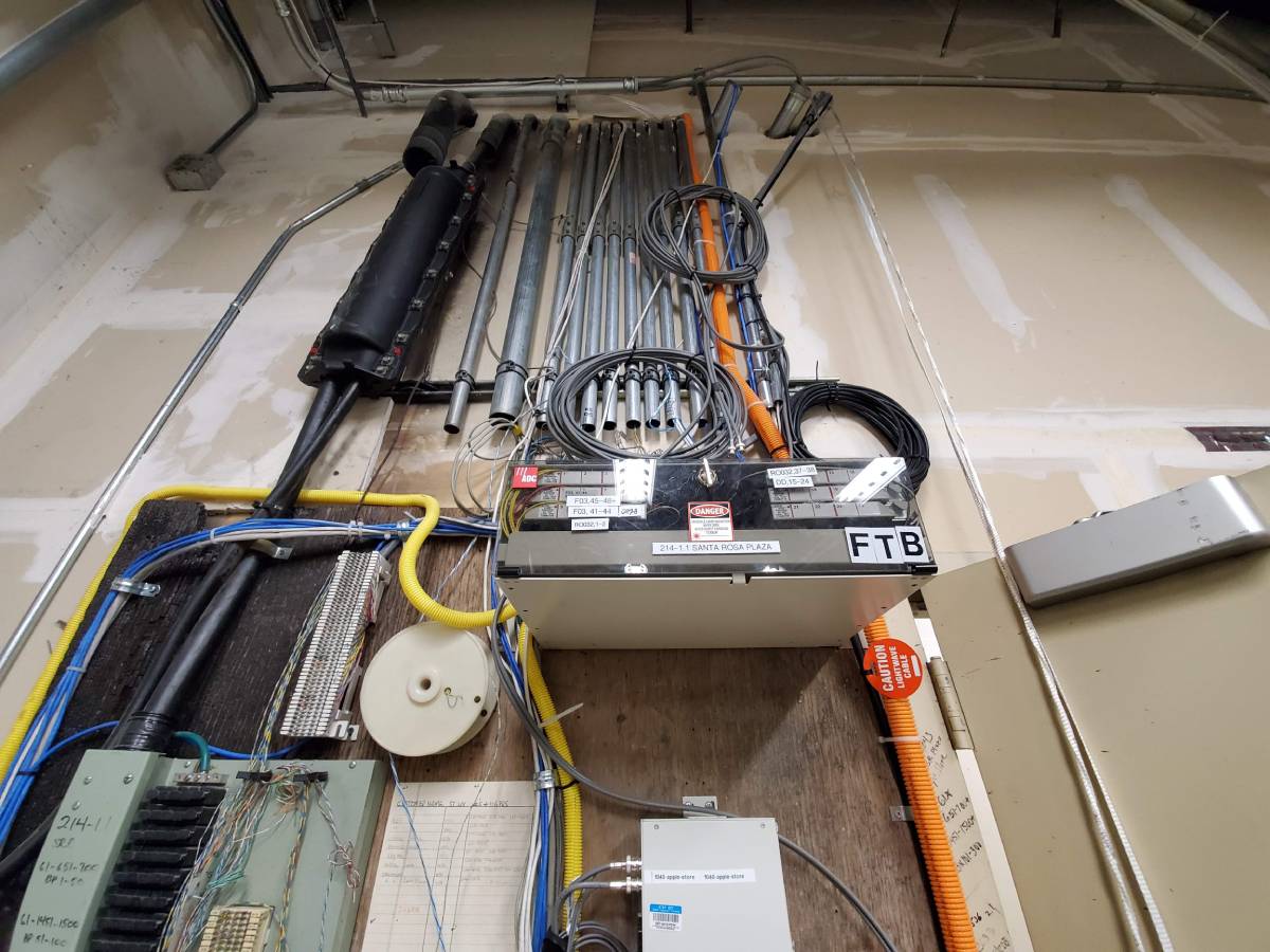 A bunch of tools are laying on the floor